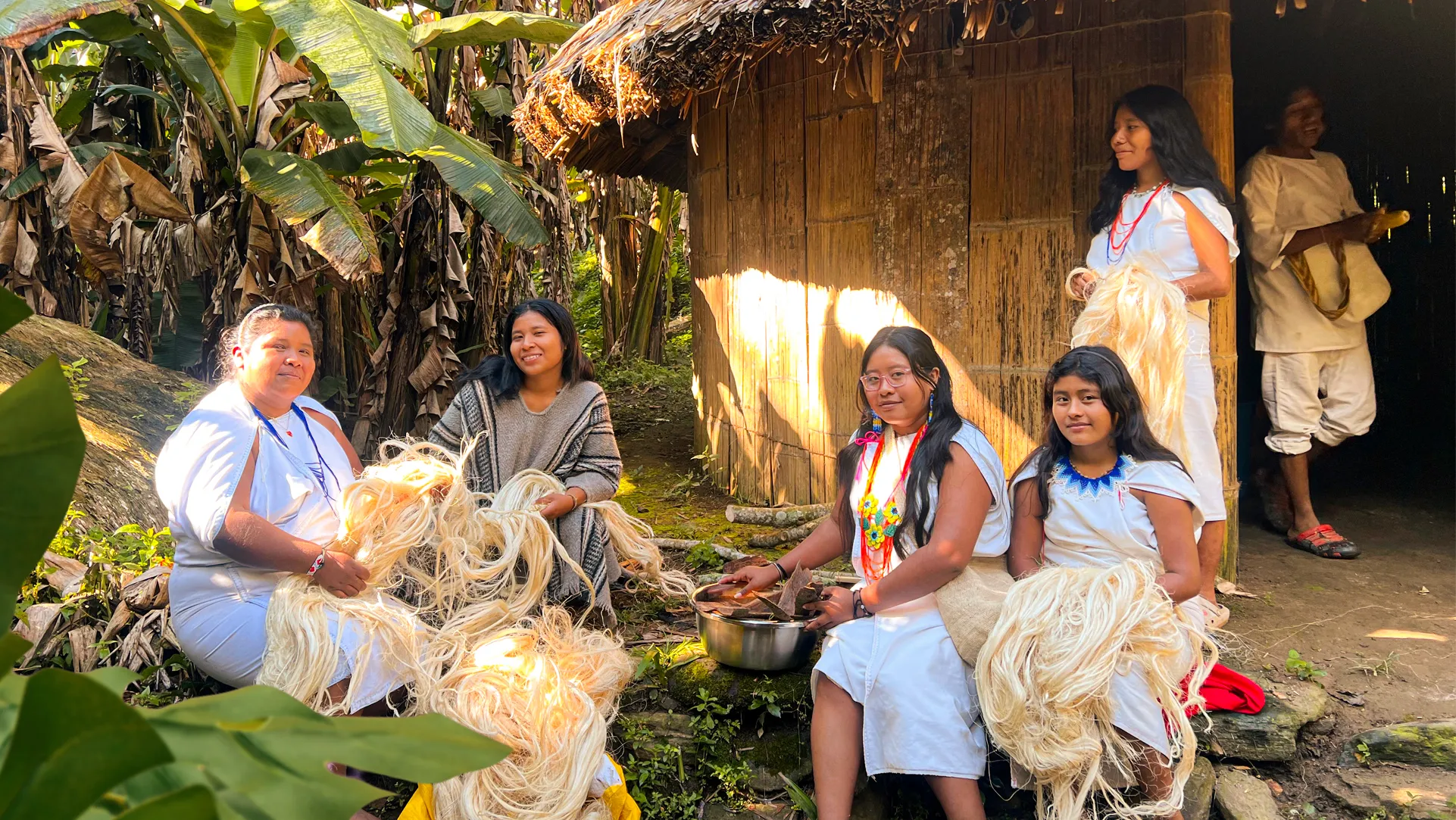 Village de la Sierra Nevada — le geste artisanal Wiwa